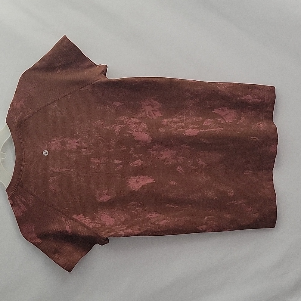 Lululemon Womens Size Medium Top Pink and Brown
